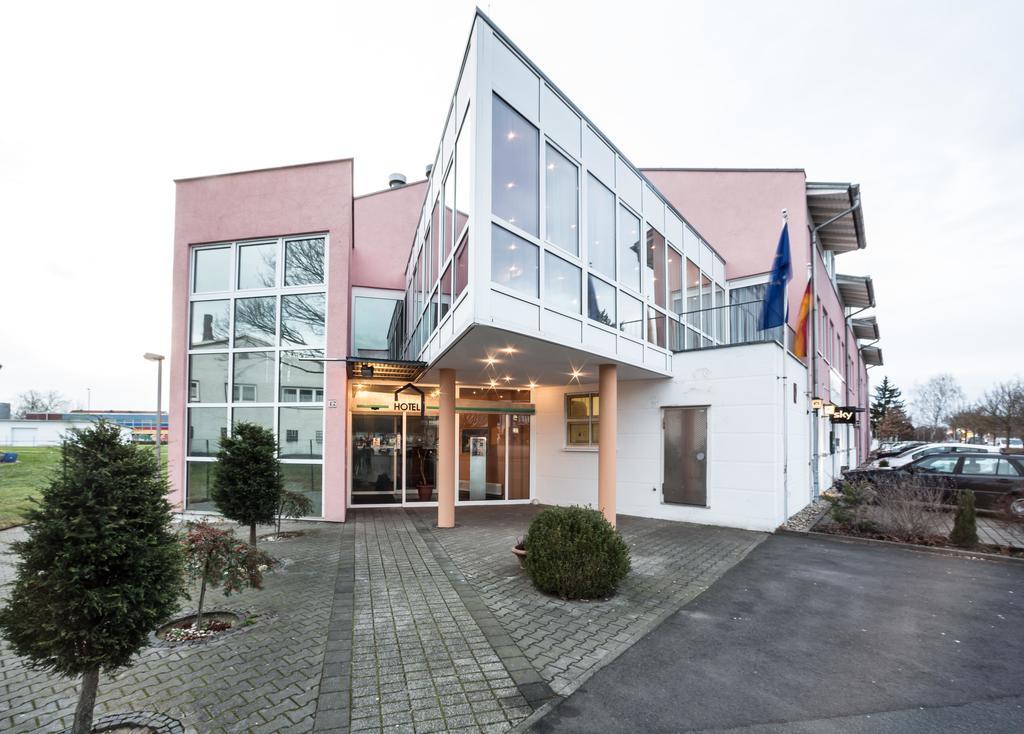 Groß-Zimmern Hotel An Der Waldstrasse מראה חיצוני תמונה